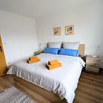 Lejlighed Moderne Und Gemuetliche Stadtnahe