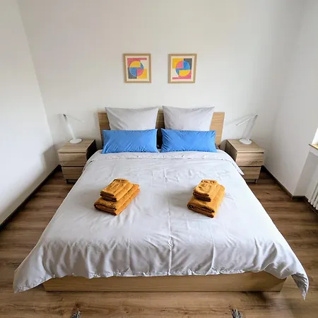 Moderne Und Gemuetliche Stadtnahe Apartmán Haßfurt