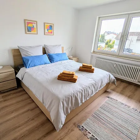 アパート Moderne Und Gemuetliche Stadtnahe *