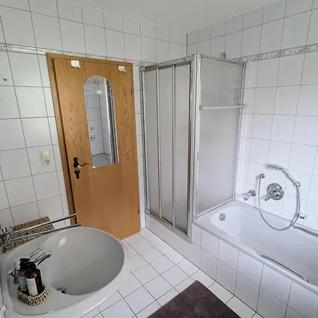 Moderne Und Gemuetliche Stadtnahe *