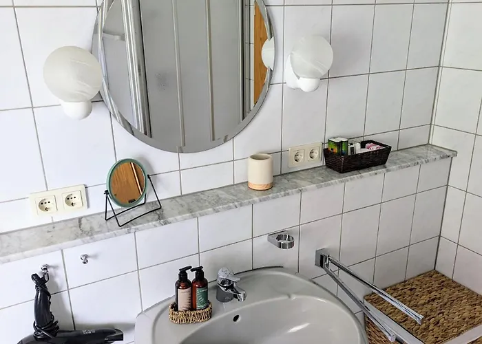 Apartament Moderne Und Gemuetliche Stadtnahe *